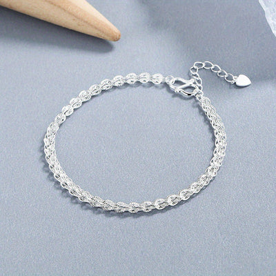 Pulseira de mulher cauda de fénix estilo étnico banhada a prata, contas com padrões gravados