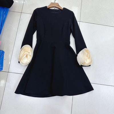 robe à manches longues à fleurs en relief, élégante et cintrée à la taille