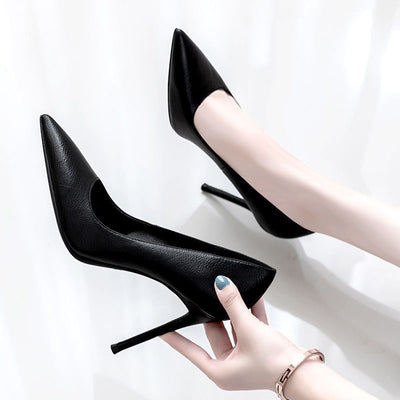 Sapatos de salto alto agulha preto mate para mulher, sapatos de trabalho antiderrapantes para o dia a dia